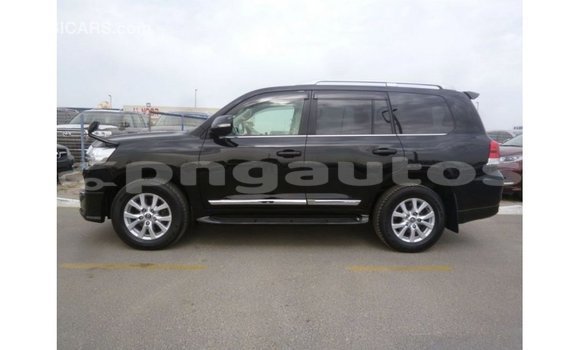 Buy Import Toyota Land Cruiser Black Car in Import - Dubai in Enga Buy Import Toyota Land Cruiser Black Car in Import - Dubai in Enga
