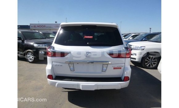 Buy Import Lexus LX White Car in Import - Dubai in Enga Buy Import Lexus LX White Car in Import - Dubai in Enga
