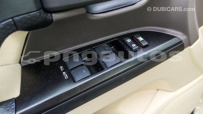 Big with watermark toyota land cruiser enga import dubai 4982