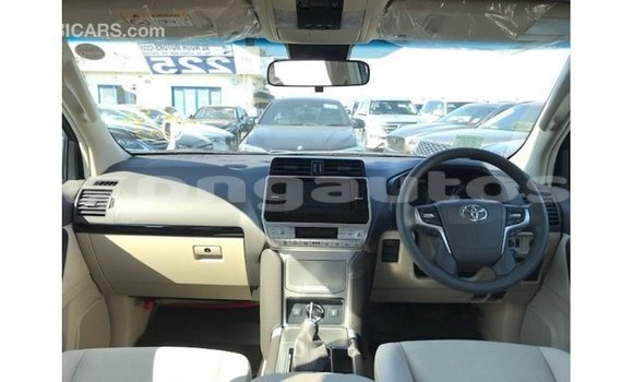 Buy Import Toyota Prado White Car in Import - Dubai in Enga Buy Import Toyota Prado White Car in Import - Dubai in Enga