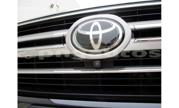 Buy Import Toyota Land Cruiser Black Car in Import - Dubai in Enga Buy Import Toyota Land Cruiser Black Car in Import - Dubai in Enga