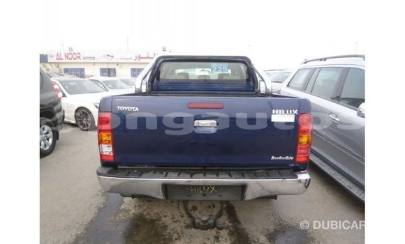 Buy Import Toyota Hilux Blue Car in Import - Dubai in Enga Buy Import Toyota Hilux Blue Car in Import - Dubai in Enga
