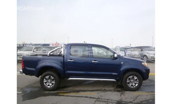 Buy Import Toyota Hilux Blue Car in Import - Dubai in Enga Buy Import Toyota Hilux Blue Car in Import - Dubai in Enga