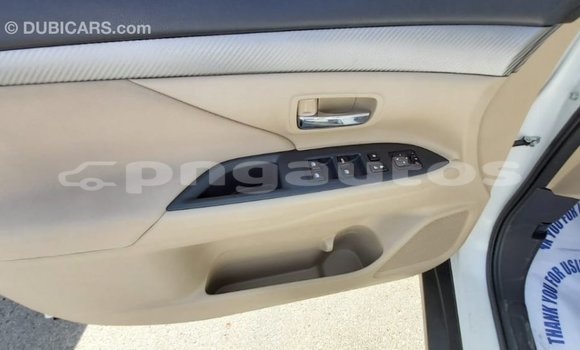 Buy Import Mitsubishi Outlander White Car in Import - Dubai in Enga Buy Import Mitsubishi Outlander White Car in Import - Dubai in Enga