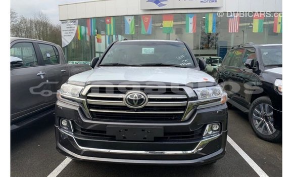 Buy Import Toyota Land Cruiser Other Car in Import - Dubai in Enga Buy Import Toyota Land Cruiser Other Car in Import - Dubai in Enga