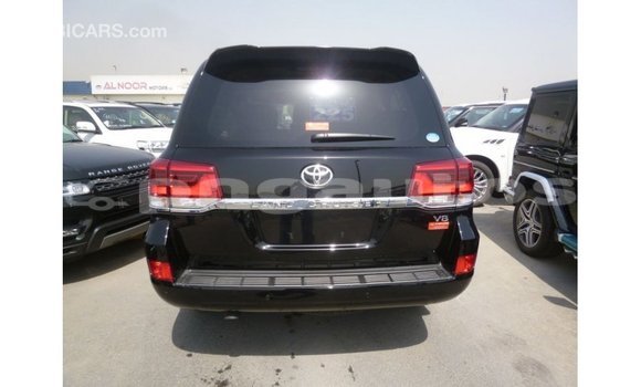 Buy Import Toyota Land Cruiser Black Car in Import - Dubai in Enga Buy Import Toyota Land Cruiser Black Car in Import - Dubai in Enga