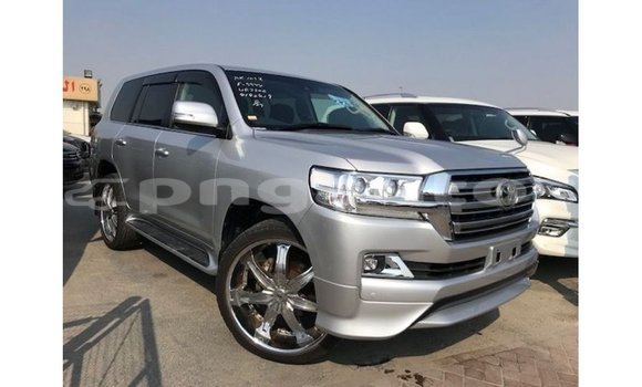 Buy Import Toyota Land Cruiser Other Car in Import - Dubai in Enga Buy Import Toyota Land Cruiser Other Car in Import - Dubai in Enga