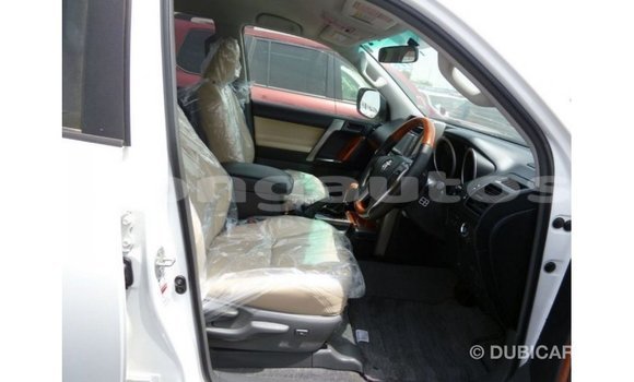 Buy Import Toyota Prado White Car in Import - Dubai in Enga Buy Import Toyota Prado White Car in Import - Dubai in Enga