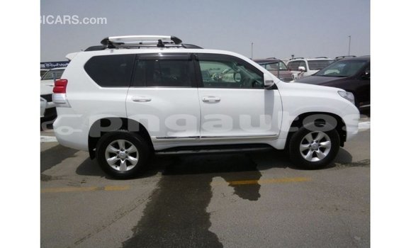 Buy Import Toyota Prado White Car in Import - Dubai in Enga Buy Import Toyota Prado White Car in Import - Dubai in Enga
