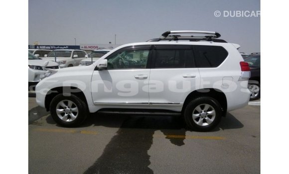 Buy Import Toyota Prado White Car in Import - Dubai in Enga Buy Import Toyota Prado White Car in Import - Dubai in Enga