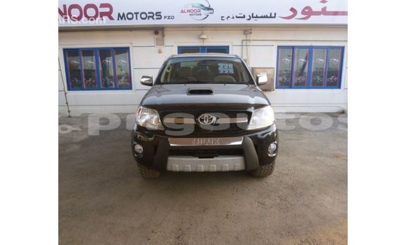 Buy Import Toyota Hilux Black Car in Import - Dubai in Enga Buy Import Toyota Hilux Black Car in Import - Dubai in Enga