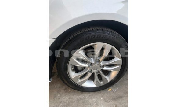 Buy Import Geely Emgrand 7 White Car in Import - Dubai in Enga Buy Import Geely Emgrand 7 White Car in Import - Dubai in Enga