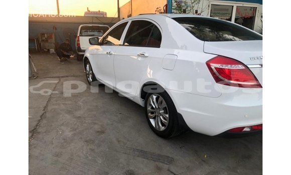 Buy Import Geely Emgrand 7 White Car in Import - Dubai in Enga Buy Import Geely Emgrand 7 White Car in Import - Dubai in Enga