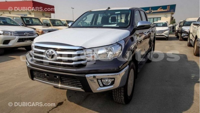 Big with watermark toyota hilux enga import dubai 5026