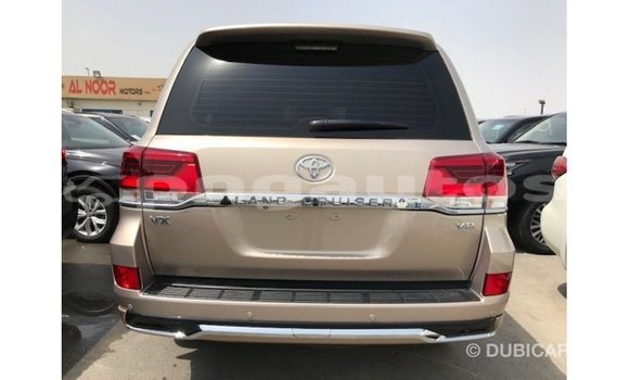 Buy Import Toyota Land Cruiser Other Car in Import - Dubai in Enga Buy Import Toyota Land Cruiser Other Car in Import - Dubai in Enga