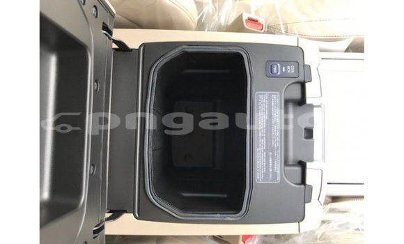 Buy Import Toyota Land Cruiser Other Car in Import - Dubai in Enga Buy Import Toyota Land Cruiser Other Car in Import - Dubai in Enga