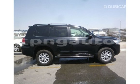 Buy Import Toyota Land Cruiser Black Car in Import - Dubai in Enga Buy Import Toyota Land Cruiser Black Car in Import - Dubai in Enga
