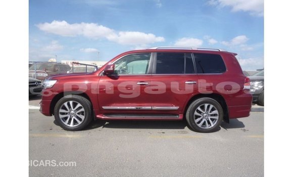 Buy Import Toyota Land Cruiser Red Car in Import - Dubai in Enga Buy Import Toyota Land Cruiser Red Car in Import - Dubai in Enga