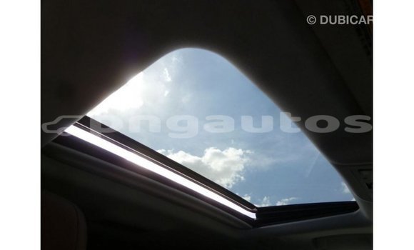 Buy Import Toyota Land Cruiser Red Car in Import - Dubai in Enga Buy Import Toyota Land Cruiser Red Car in Import - Dubai in Enga