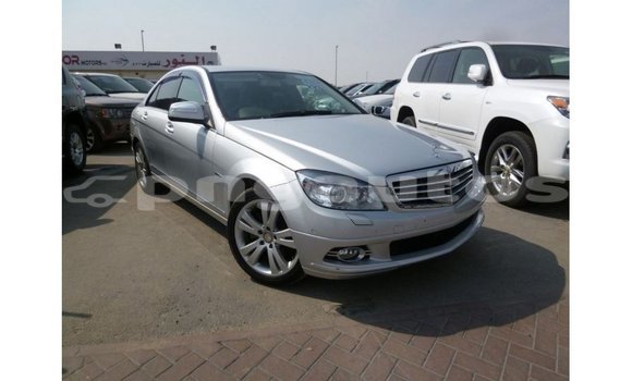 Buy Import Mercedes-Benz 200 Other Car in Import - Dubai in Enga Buy Import Mercedes-Benz 200 Other Car in Import - Dubai in Enga