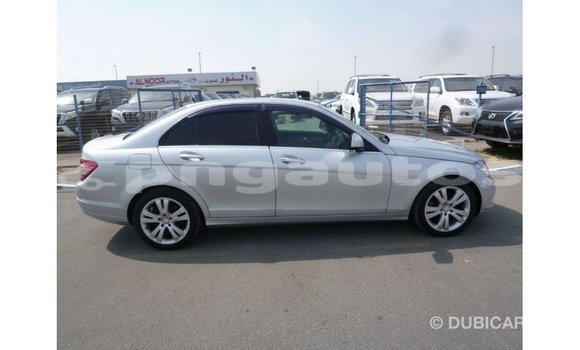 Buy Import Mercedes-Benz 200 Other Car in Import - Dubai in Enga Buy Import Mercedes-Benz 200 Other Car in Import - Dubai in Enga