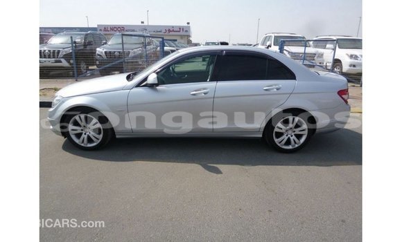 Buy Import Mercedes-Benz 200 Other Car in Import - Dubai in Enga Buy Import Mercedes-Benz 200 Other Car in Import - Dubai in Enga