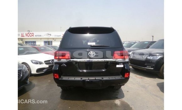 Buy Import Toyota Land Cruiser Black Car in Import - Dubai in Enga Buy Import Toyota Land Cruiser Black Car in Import - Dubai in Enga