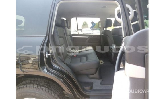 Buy Import Toyota Land Cruiser Black Car in Import - Dubai in Enga Buy Import Toyota Land Cruiser Black Car in Import - Dubai in Enga