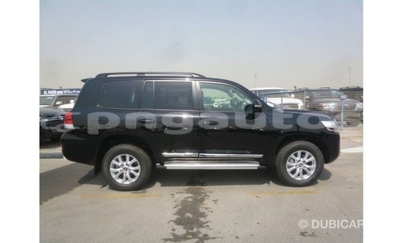Buy Import Toyota Land Cruiser Black Car in Import - Dubai in Enga Buy Import Toyota Land Cruiser Black Car in Import - Dubai in Enga