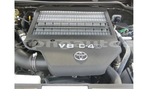 Buy Import Toyota Land Cruiser Black Car in Import - Dubai in Enga Buy Import Toyota Land Cruiser Black Car in Import - Dubai in Enga