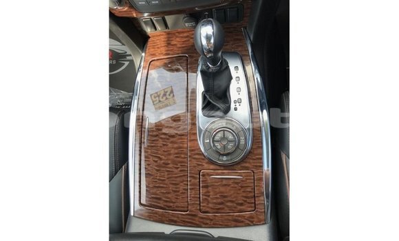 Buy Import Nissan Patrol Other Car in Import - Dubai in Enga Buy Import Nissan Patrol Other Car in Import - Dubai in Enga
