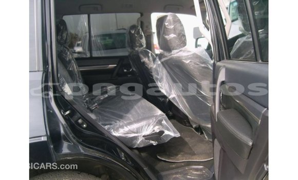 Buy Import Mitsubishi Pajero Black Car in Import - Dubai in Enga Buy Import Mitsubishi Pajero Black Car in Import - Dubai in Enga