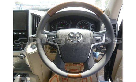 Buy Import Toyota Land Cruiser Black Car in Import - Dubai in Enga Buy Import Toyota Land Cruiser Black Car in Import - Dubai in Enga
