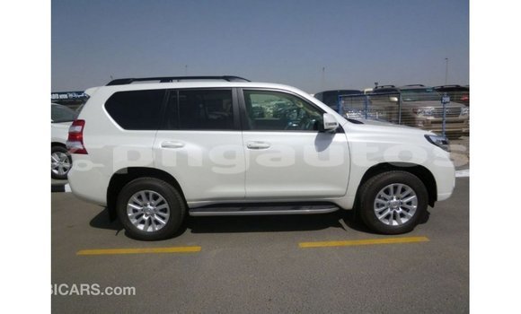 Buy Import Toyota Prado White Car in Import - Dubai in Enga Buy Import Toyota Prado White Car in Import - Dubai in Enga