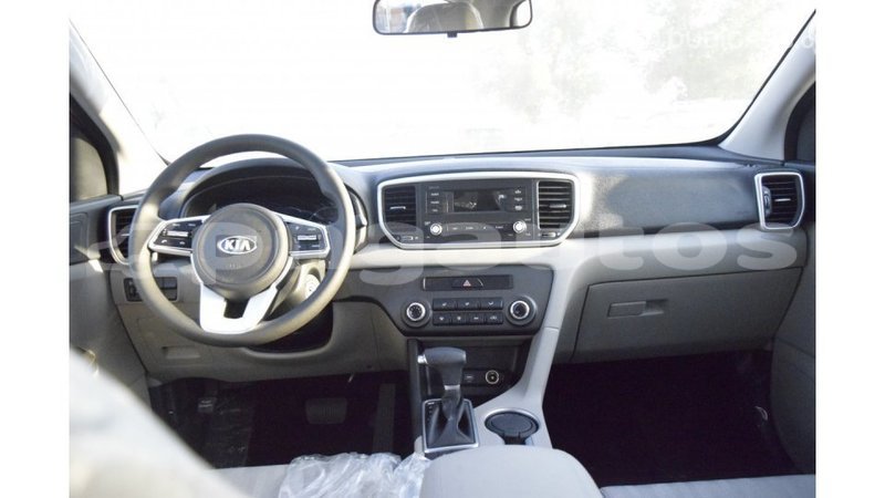 Big with watermark kia sportage enga import dubai 5058
