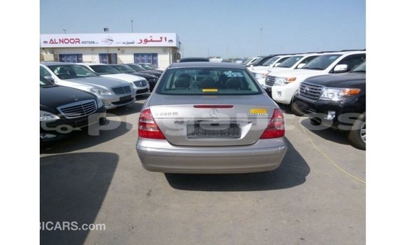 Buy Import Mercedes-Benz 200 Other Car in Import - Dubai in Enga Buy Import Mercedes-Benz 200 Other Car in Import - Dubai in Enga