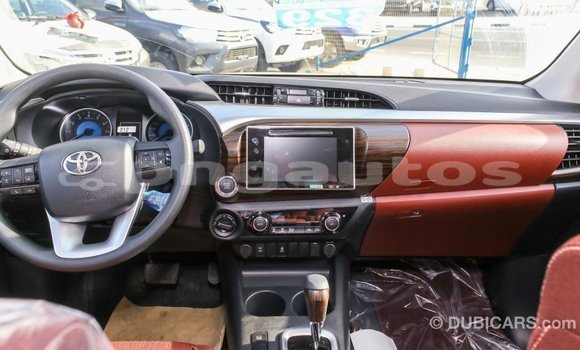 Buy Import Toyota Hilux White Car in Import - Dubai in Enga Buy Import Toyota Hilux White Car in Import - Dubai in Enga