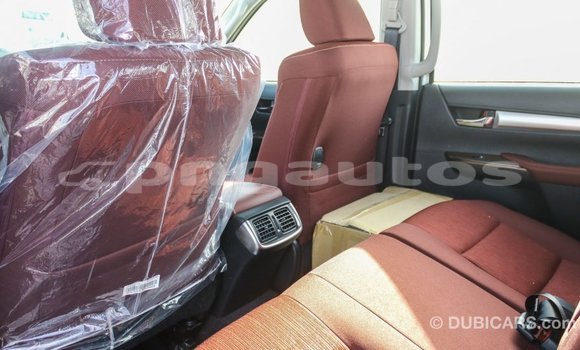 Buy Import Toyota Hilux White Car in Import - Dubai in Enga Buy Import Toyota Hilux White Car in Import - Dubai in Enga