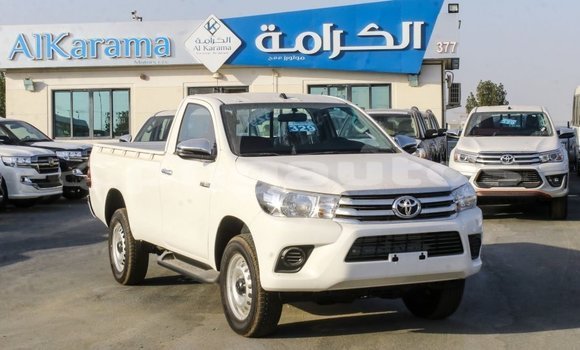 Buy Import Toyota Hilux White Car in Import - Dubai in Enga Buy Import Toyota Hilux White Car in Import - Dubai in Enga