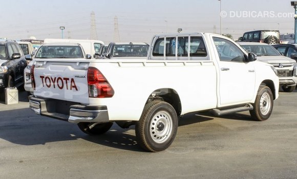 Buy Import Toyota Hilux White Car in Import - Dubai in Enga Buy Import Toyota Hilux White Car in Import - Dubai in Enga