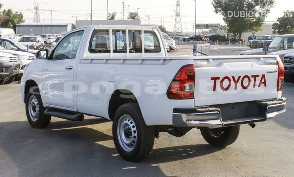 Buy Import Toyota Hilux White Car in Import - Dubai in Enga Buy Import Toyota Hilux White Car in Import - Dubai in Enga