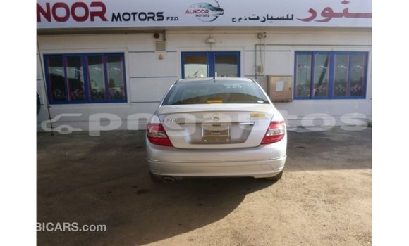 Buy Import Mercedes-Benz 200 Other Car in Import - Dubai in Enga Buy Import Mercedes-Benz 200 Other Car in Import - Dubai in Enga