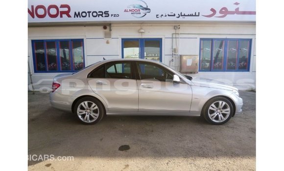 Buy Import Mercedes-Benz 200 Other Car in Import - Dubai in Enga Buy Import Mercedes-Benz 200 Other Car in Import - Dubai in Enga