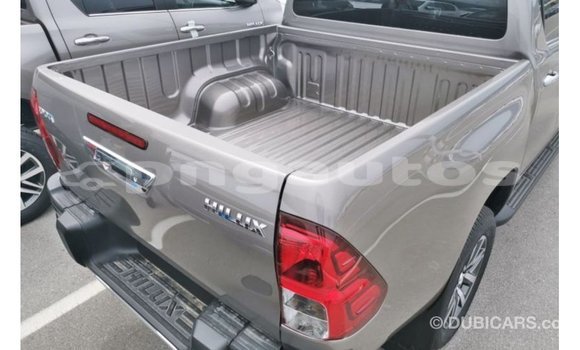 Buy Import Toyota Hilux Other Car in Import - Dubai in Enga Buy Import Toyota Hilux Other Car in Import - Dubai in Enga