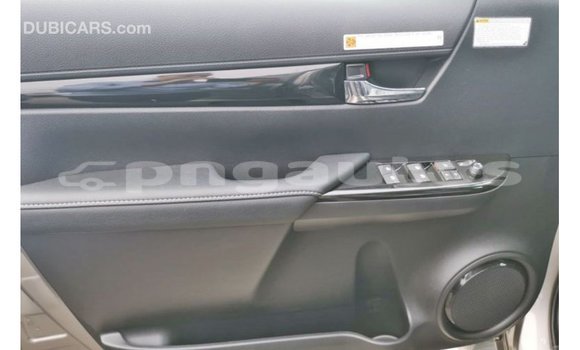 Buy Import Toyota Hilux Other Car in Import - Dubai in Enga Buy Import Toyota Hilux Other Car in Import - Dubai in Enga