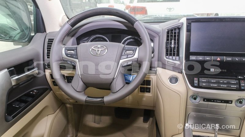 Big with watermark toyota land cruiser enga import dubai 5080