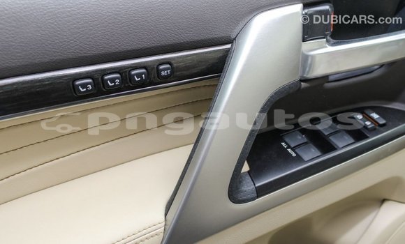 Buy Import Toyota Land Cruiser Black Car in Import - Dubai in Enga Buy Import Toyota Land Cruiser Black Car in Import - Dubai in Enga