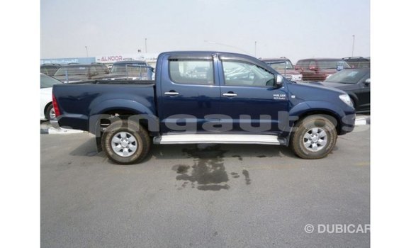 Buy Import Toyota Hilux Blue Car in Import - Dubai in Enga Buy Import Toyota Hilux Blue Car in Import - Dubai in Enga