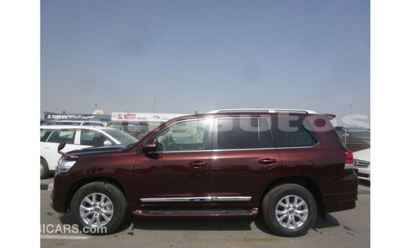 Buy Import Toyota Land Cruiser Other Car in Import - Dubai in Enga Buy Import Toyota Land Cruiser Other Car in Import - Dubai in Enga