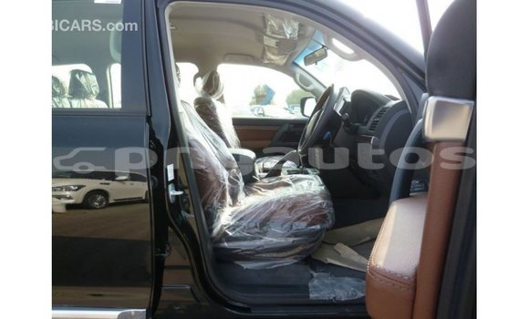 Buy Import Toyota Land Cruiser Black Car in Import - Dubai in Enga Buy Import Toyota Land Cruiser Black Car in Import - Dubai in Enga